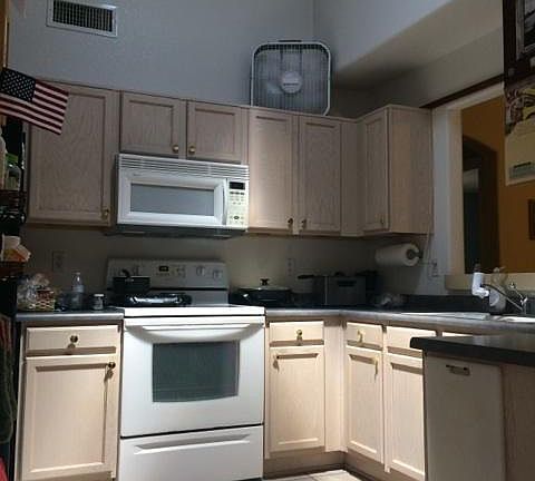 5th image of 15651 N Gil Balcome St