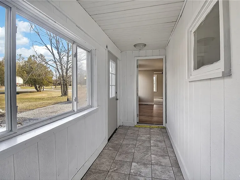 6637 Dix Rd — Photo 26