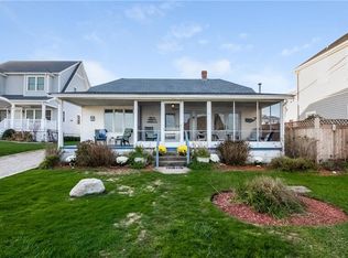 39 Ocean Spray Ave, Narragansett, RI 02882
