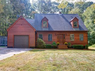 18 Ulasik Rd, Canterbury, CT 06331