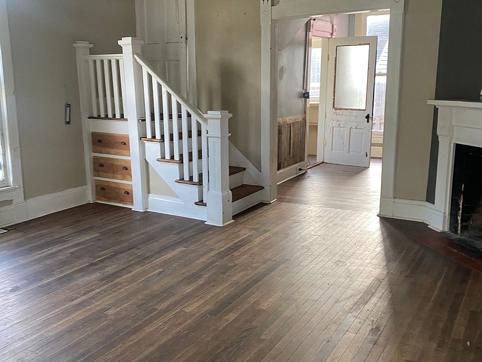 305 N Virginia St, Rockville, IN 47872 Zillow