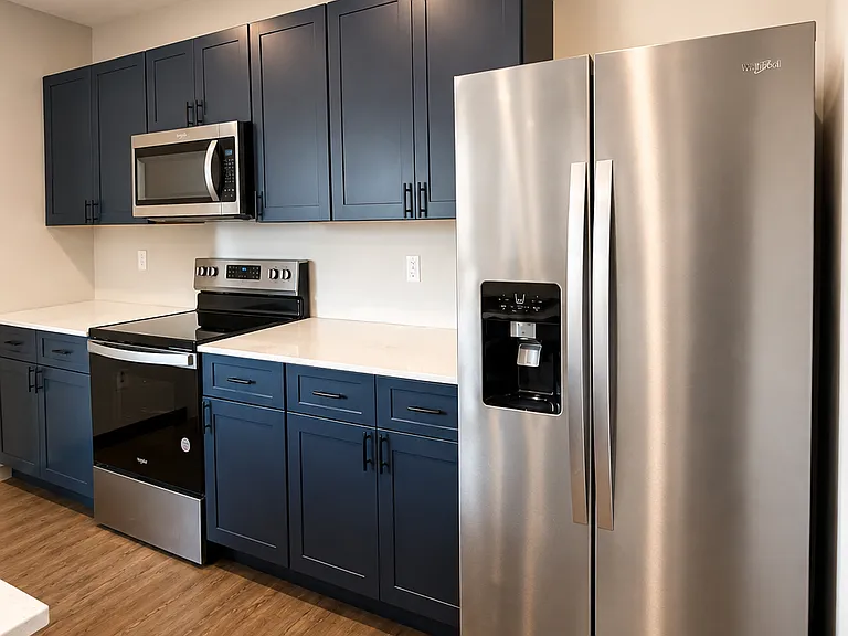 104 E Market St #102 — Photo 3