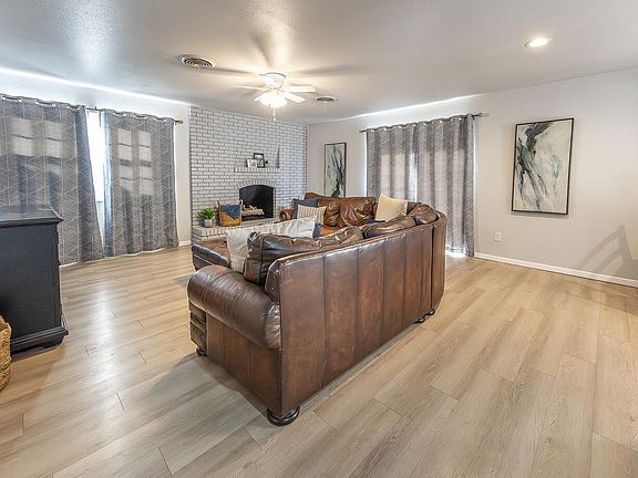 2nd image of 3613 58th St