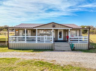350 Lasater Ln, Mineral Wells, TX 76067