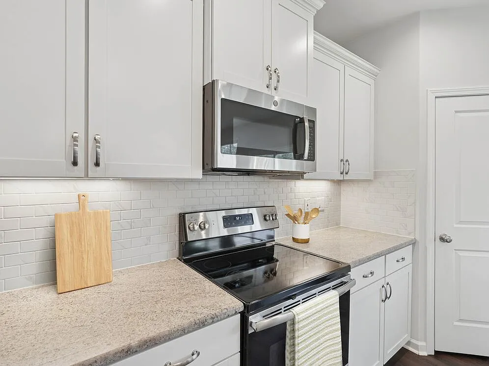 Avalon Townhomes Brier Creek — Photo 3