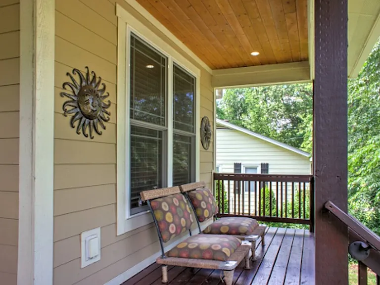 44 Chiles Ave — Photo 30