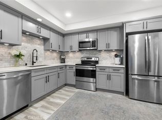 1360 Shadow Ln #209-T, Fullerton, CA 92831