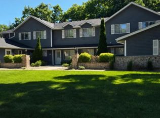 5942 Fernwood St #5942, Saint Paul, MN 55126