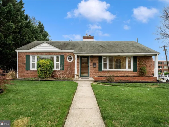 7604 Adelphi Rd, Hyattsville, MD 20783