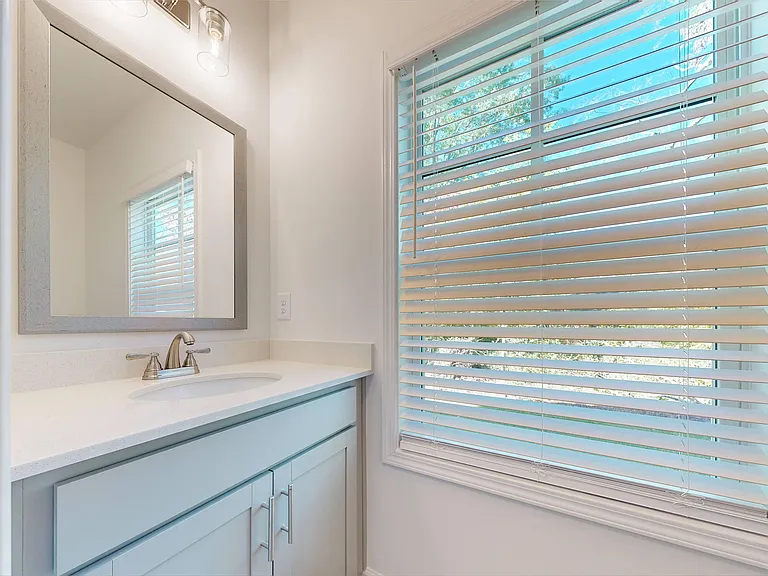 Quinn Residences at Dorchester Place — Photo 151