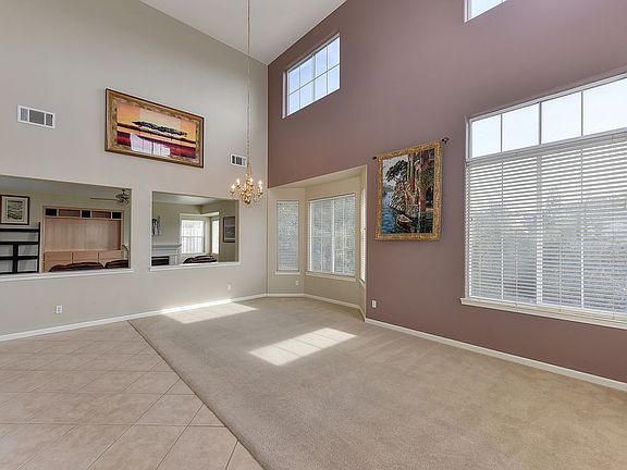 4th image of 220 Kinkead Ct