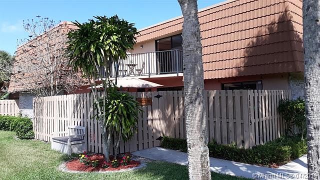 1st image of 11115 SW 15th Mnr