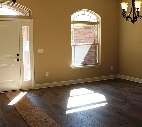 Lovely Formal Dining