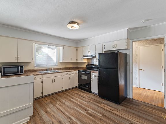 402_Crestmont_Ave-4_10172025