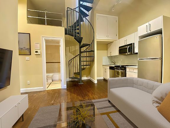 2nd image of 329 Lexington Ave #5E