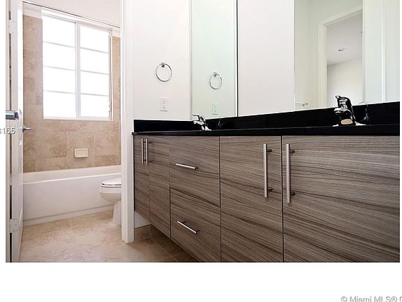 4th image of 2579 SW 81st Ter Unit 2575B