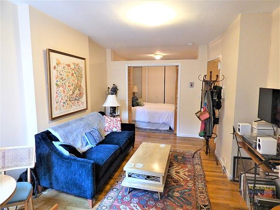 2nd image of 330 E 84th St #3R