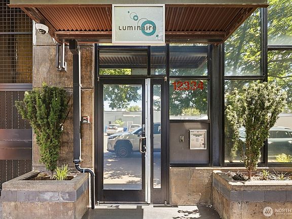 2nd image of 12334 31st Avenue NE #202
