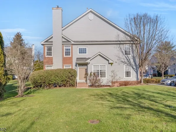 49 Gordon Cir #49, Parsippany, NJ 07054