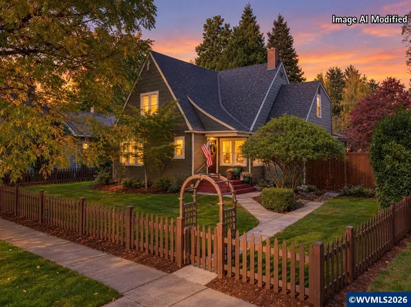 471 Montgomery St, Woodburn, OR 97071