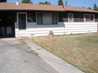 936 SW Mary Ave, Grants Pass, OR 97526