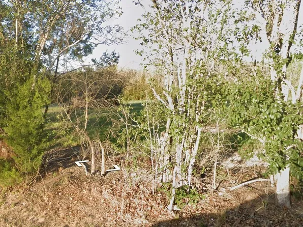 216 S Cherry St LOT 2 PT, Seguin, TX 78155