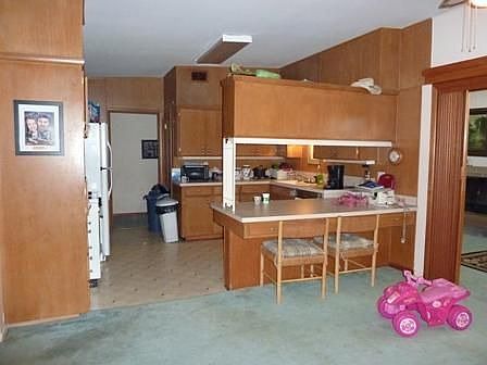 3rd image of 6 Mimosa Ln