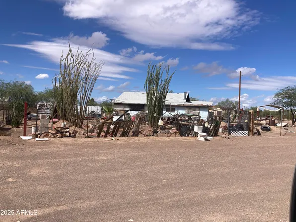 141 W LONGACRE Road, Ajo, AZ 85321