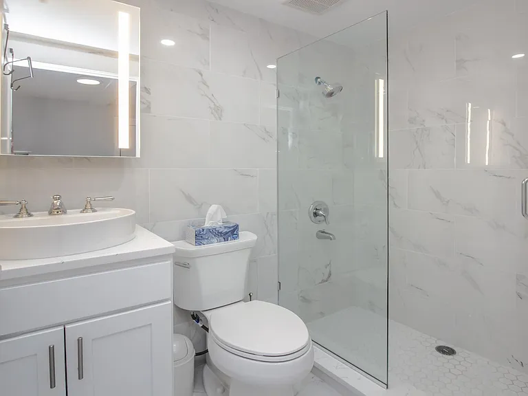 260 Riverside Ave #6 — Photo 13
