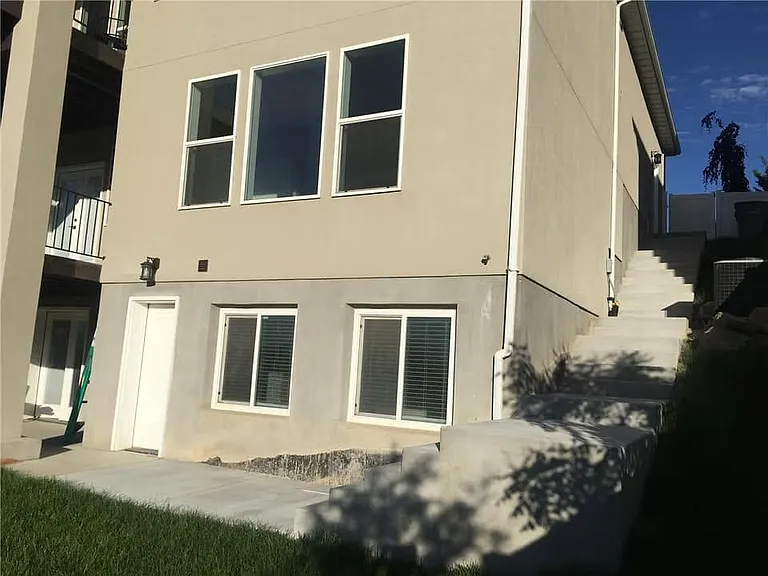 11051 S Hampton Way — Photo 6