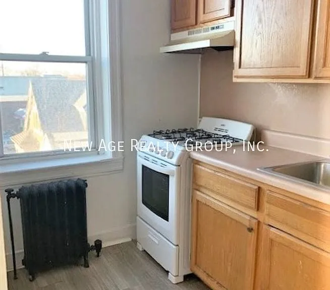 1209 S 58th St #4B — Photo 5