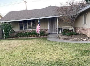 1420 Vista Dr, Lodi, CA 95242