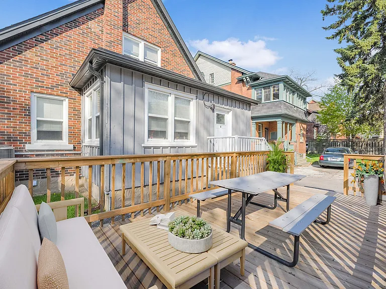 61 Roy St #3 — Photo 11
