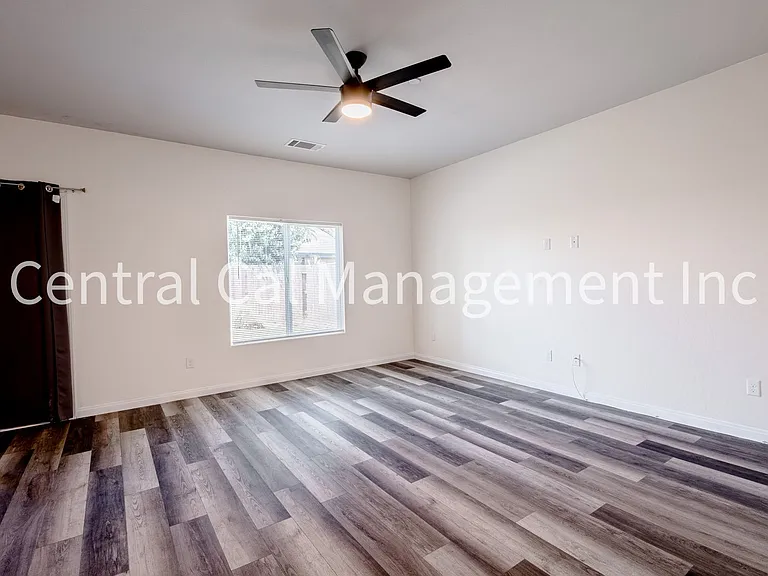 6518 Bangor Pl — Photo 4