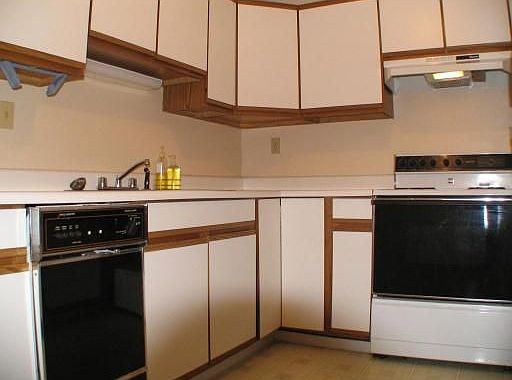 2nd image of 728 Beverage Hill Ave APT 19