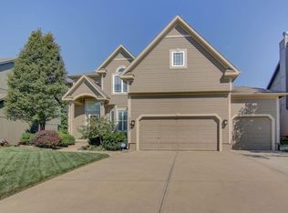 20922 W 116th Ter, Olathe, KS 66061