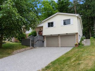 11 Glenda St, Norfolk County, ON N3Y 4T3
