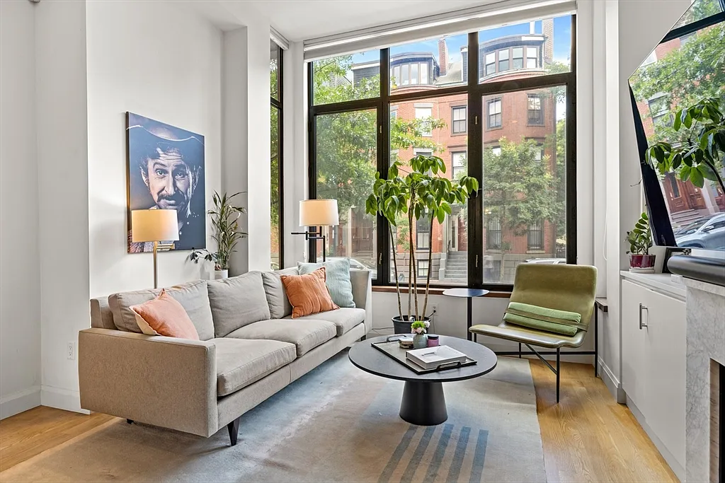 2 bed, 2.5 bath, 1412 sqft, $7,500 — Photo 1