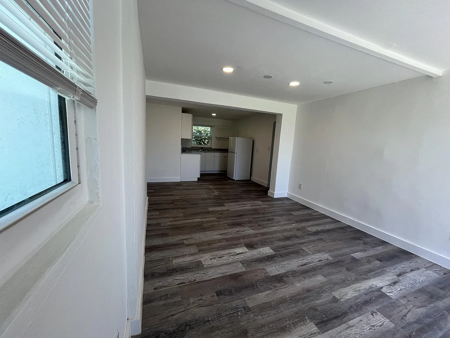 1725 Northeast 148th Street — Photo 4