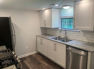 411 Donaldson Rd APT B, Chattanooga, TN 37411