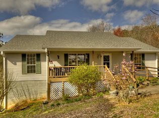 127 Forestry Hills Dr, Ellijay, GA 30540