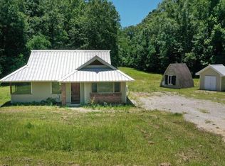 18140 Three Rivers Rd, Covington, LA 70433