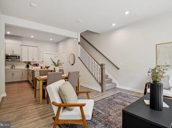 16252 Connors Way, Derwood, MD 20855