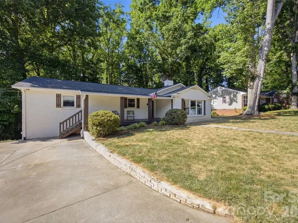 314 Dogwood Ln, Belmont, NC 28012