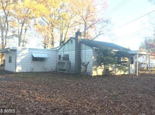 6805 Ridgeway Dr, Springfield, VA 22150