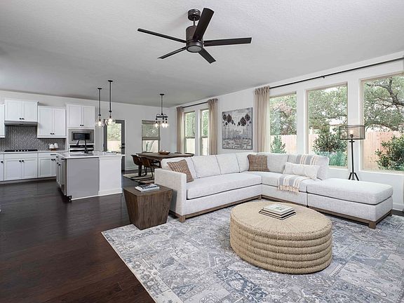 Mustang Oaks - Pecos Interior Image 3