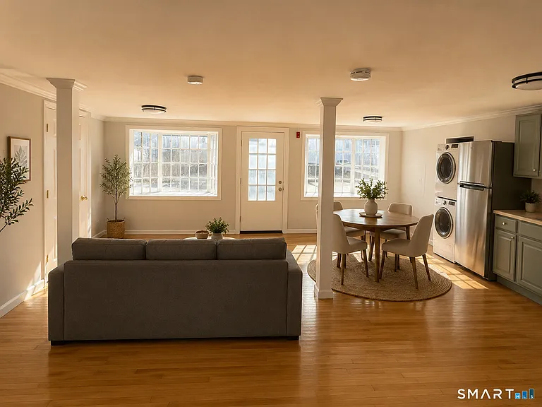 18 Melba St — Photo 3