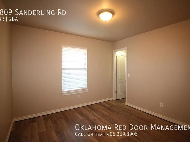 5809 Sanderling Rd — Photo 28