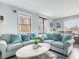 (Undisclosed Address), New Rochelle, NY 10805