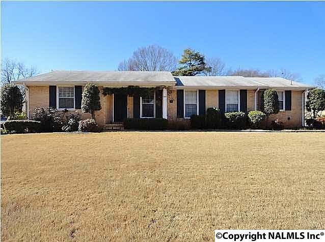 1st image of 411 Harolds Dr NW